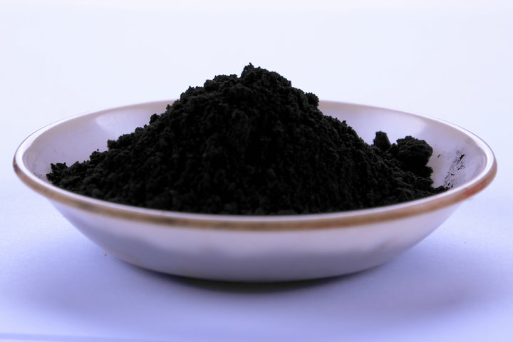 日韩乱码人妻无码超清蜜桃黑色顏料有哪些